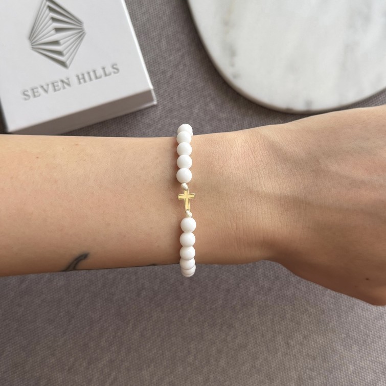 Гривна Shamballa Cross White с 14k златен кръст